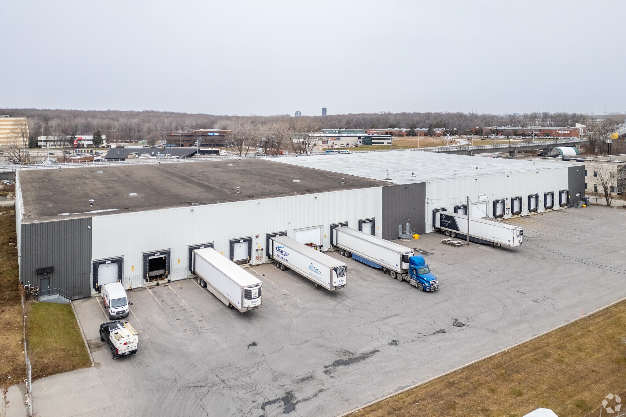 1325 Boul Hymus, Dorval, QC à vendre Photo principale- Image 1 de 1