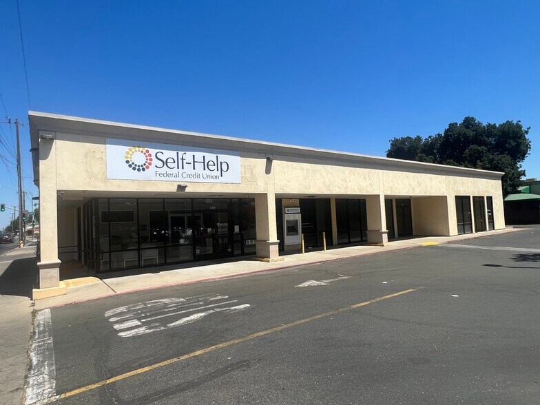 520-612 W Lodi Ave, Lodi, CA à louer - Photo du bâtiment - Image 1 de 8