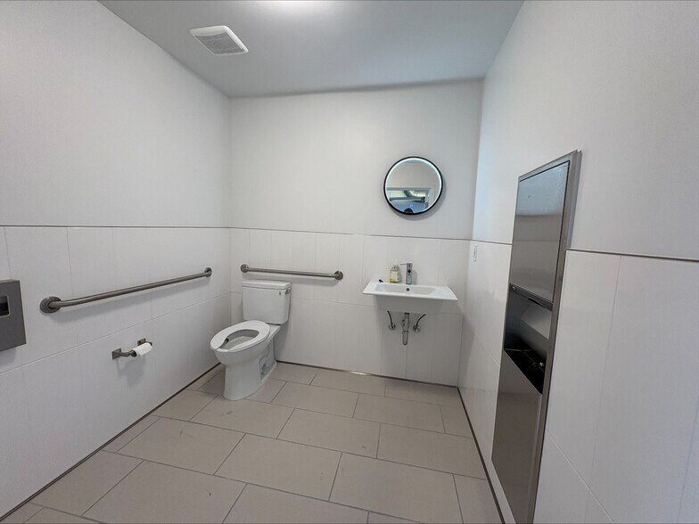 543-545 2nd St, San Francisco, CA à louer - Photo du bâtiment - Image 3 de 5