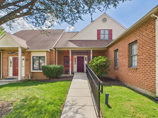 Plus de détails pour 1550-1558 McDaniel Dr, West Chester, PA - Bureau à vendre