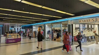 Plus de détails pour Broad St, Reading - Commerce de détail à louer