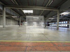 Flex in Vénissieux for lease Interior Photo- Image 2 of 11