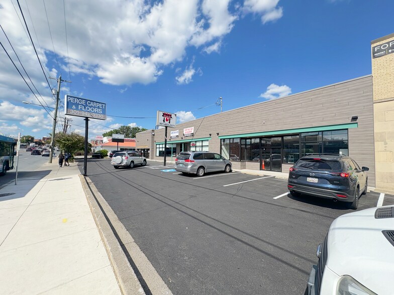 11301-11307 Georgia Ave, Silver Spring, MD à louer - Photo du bâtiment - Image 1 de 18