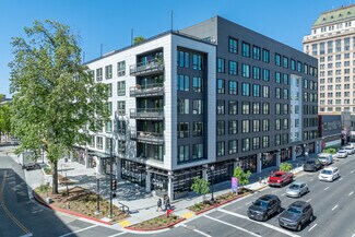 Plus de détails pour 1010 11th St, Sacramento, CA - Commerce de détail à louer