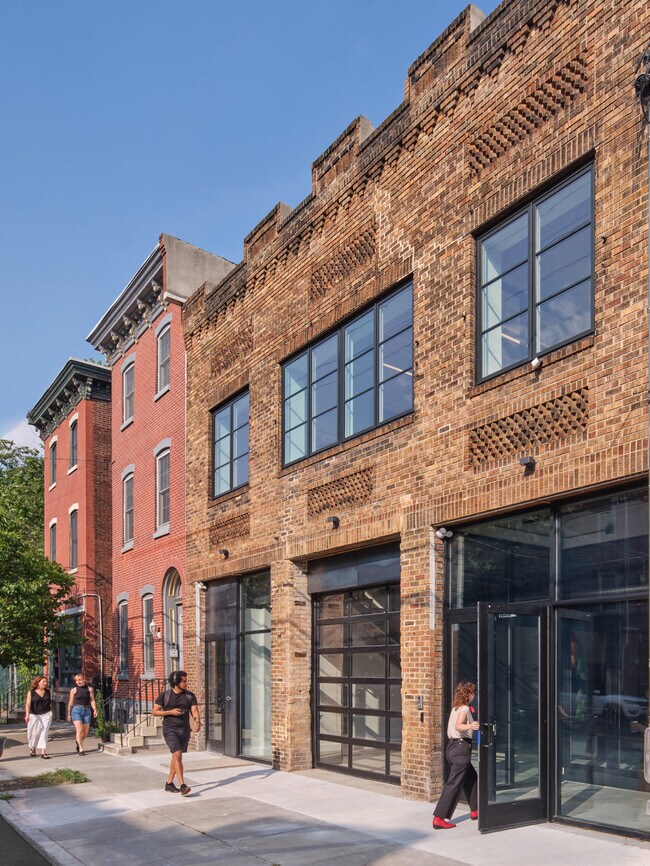 Plus de détails pour 1811 Frankford Ave, Philadelphia, PA - Bureau/Commerce de détail à louer