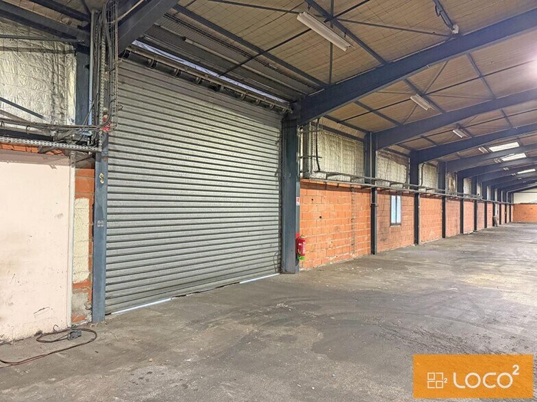 2 Avenue De La Gare, Portet-sur-Garonne à louer - Photo du bâtiment - Image 2 de 15