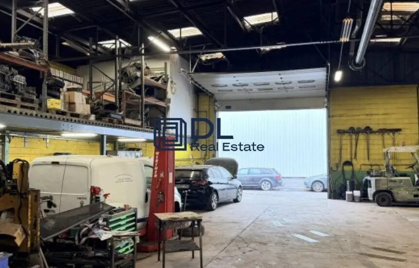 Industrial in Morsang-sur-Orge for sale Interior Photo- Image 1 of 5