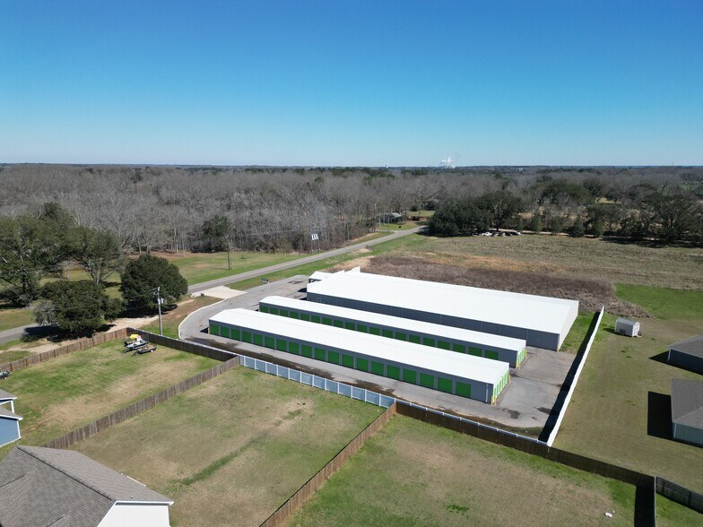 15213 Highway 613, Lucedale, MS à vendre - Photo du bâtiment - Image 2 de 6