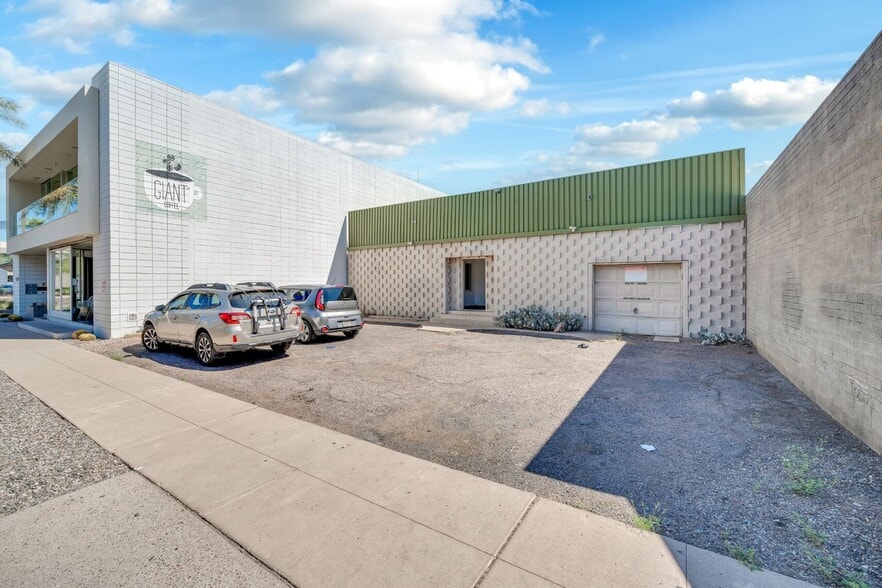 1433 N 1st St, Phoenix, AZ for lease - Building Photo - Image 2 of 30