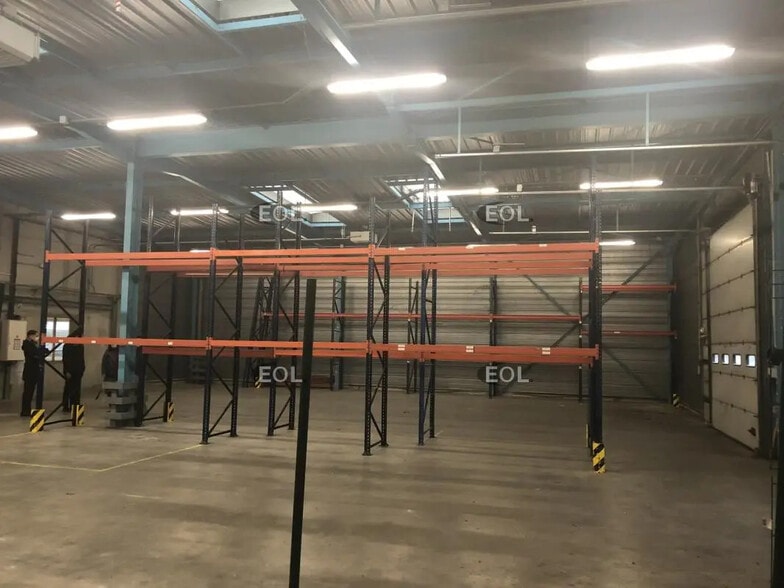 Industrial in Tremblay-en-France for lease - Interior Photo - Image 3 of 6
