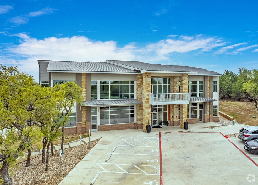 13341 W Highway 290, Austin, TX à vendre - Photo du bâtiment - Image 2 de 8