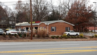 More details for 501 Summit Ave, Greensboro, NC - Retail for Lease