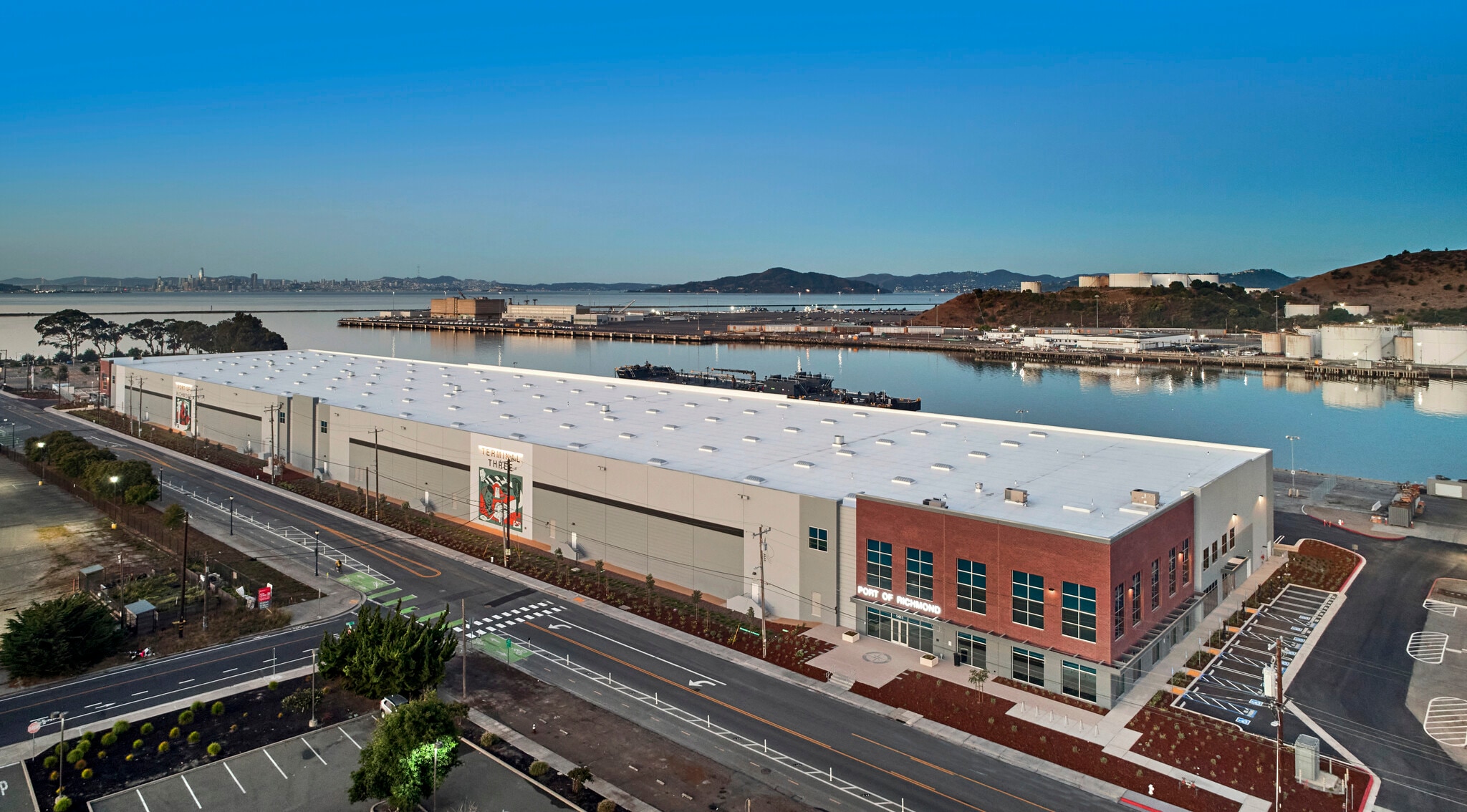 1411 Harbour Way S, Richmond, CA for lease Interior Photo- Image 1 of 4