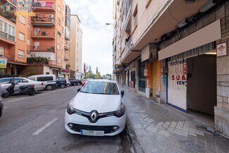 Plus de détails pour Commerce de détail à vendre