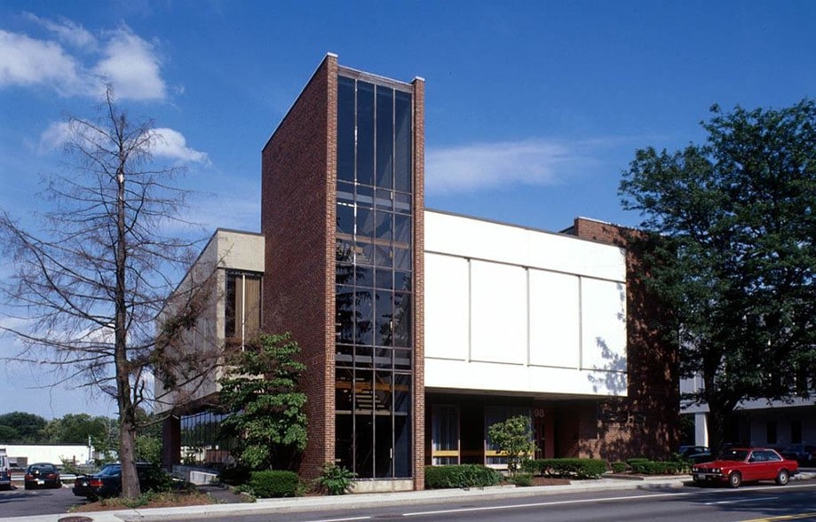98 Galen St, Watertown, MA for lease - Building Photo - Image 2 of 3