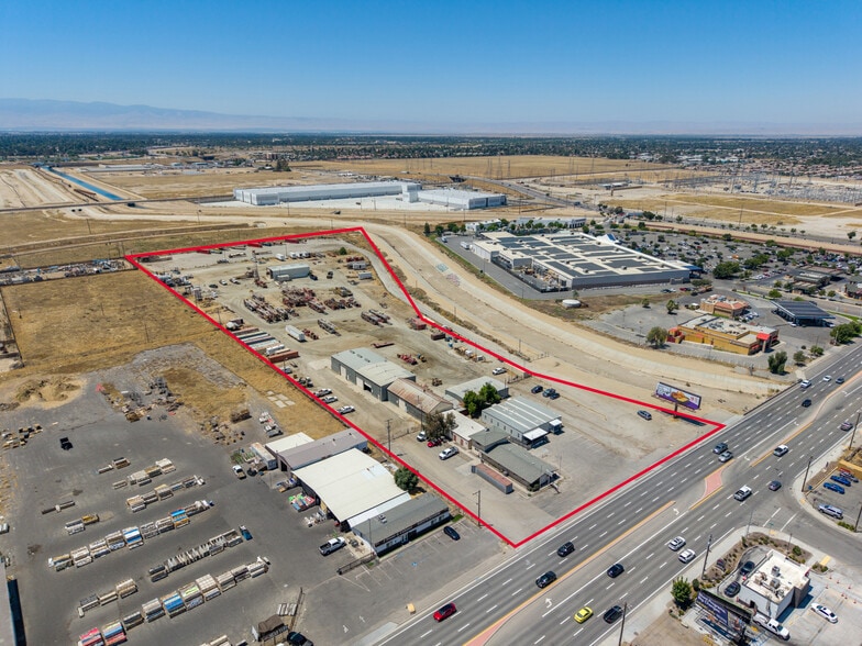 7515 Rosedale Hwy, Bakersfield, CA for lease - Building Photo - Image 1 of 4