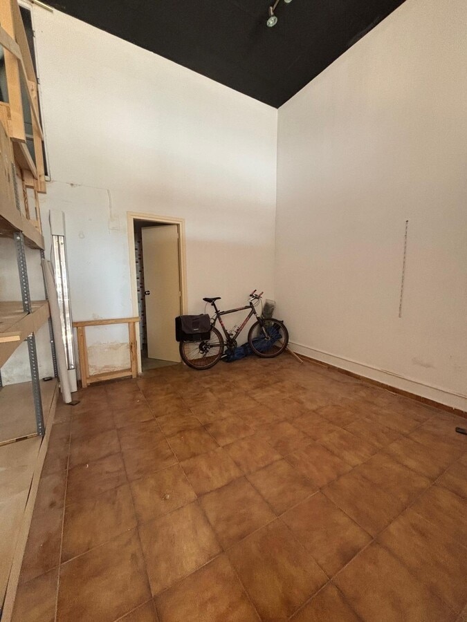Sant Pere de Ribes, BAR 08810 - Unit - - - Interior Photo - Image 1 of 3