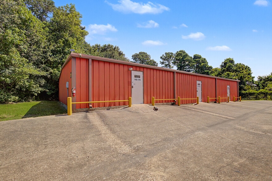 1123 US Highway 190, Huntsville, TX for sale - Building Photo - Image 2 of 3