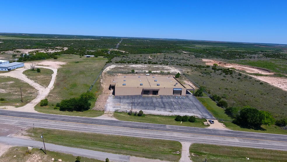 2500 W Broadway St, Sweetwater, TX for sale - Building Photo - Image 1 of 1