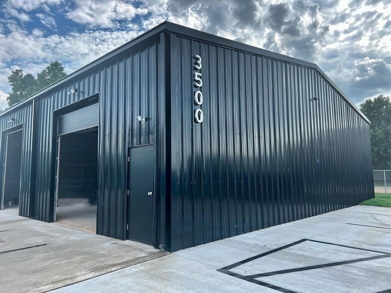 3500 Wellsite, Norman, OK for lease - Building Photo - Image 2 of 4