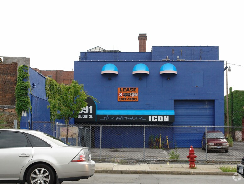 391 Ellicott St, Buffalo, NY à vendre - Photo du bâtiment - Image 2 de 2