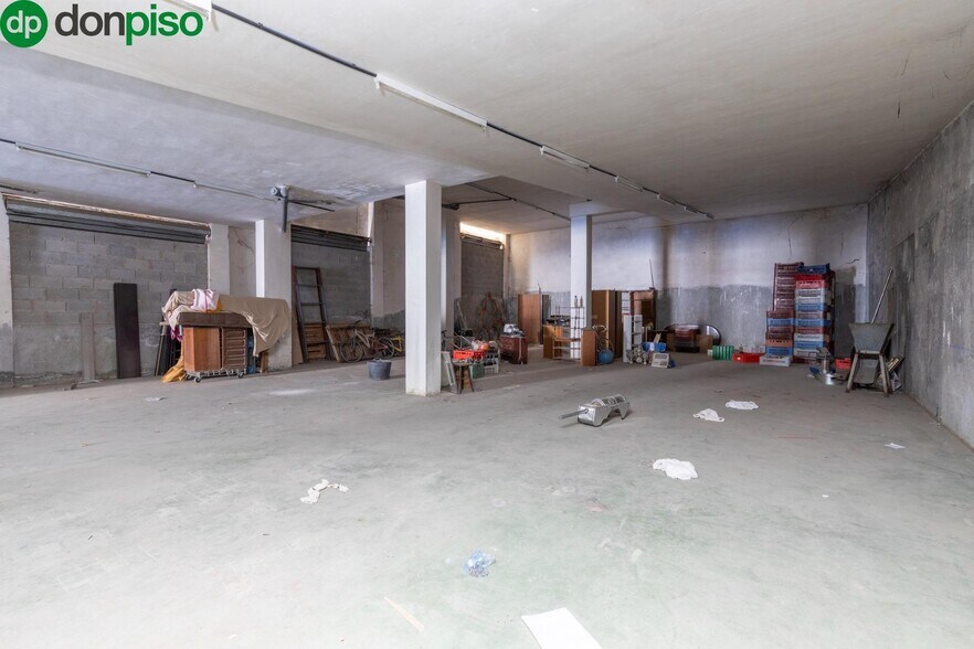 Calle Úbeda, 10, Huétor Vega, Granada à vendre - Photo du bâtiment - Image 2 de 20