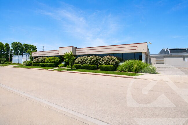 More details for 12675 Berwyn Ave, Redford Township, MI - Industrial for Sale