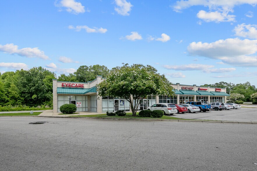 590 Cedar Creek Rd, Fayetteville, NC for lease - Building Photo - Image 3 of 3