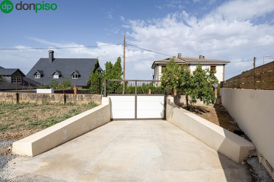 Carretera Nueva, 3, Monachil, Granada à vendre - Photo du bâtiment - Image 2 de 17