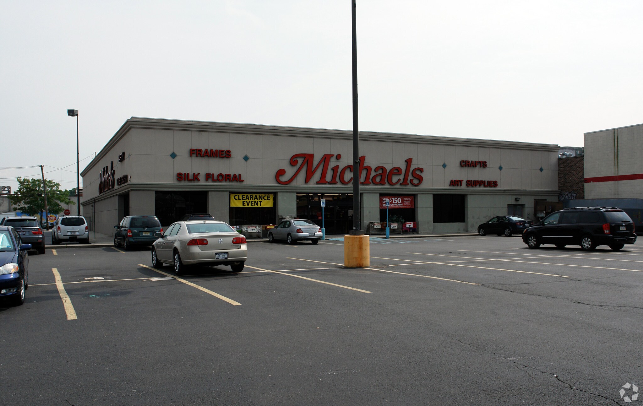 1481-1565 Forest Ave, Staten Island, NY for lease Building Photo- Image 1 of 5