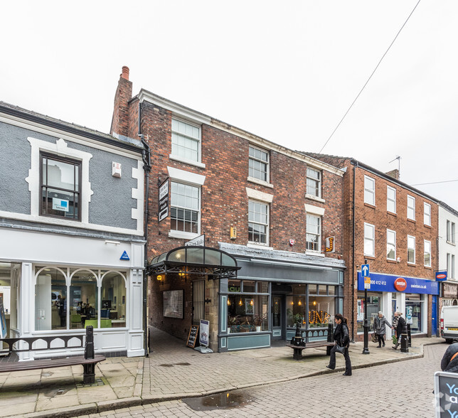 Church Walks, Ormskirk for lease - Primary Photo - Image 1 of 10