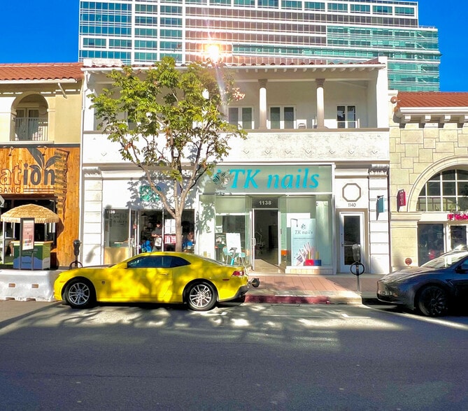 1136-1140 Westwood Blvd, Los Angeles, CA for lease - Primary Photo - Image 1 of 11