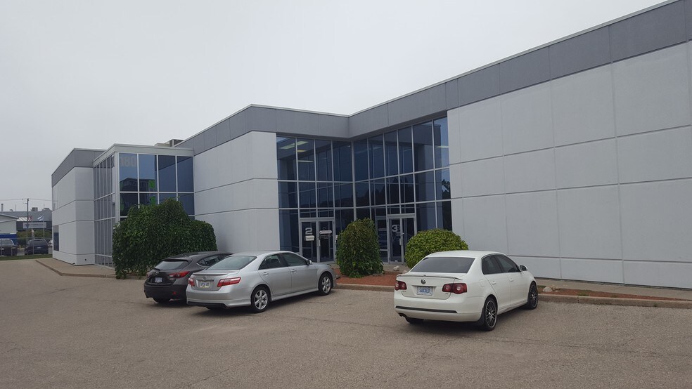 180 Frobisher Dr, Waterloo, ON for sale - Building Photo - Image 1 of 1