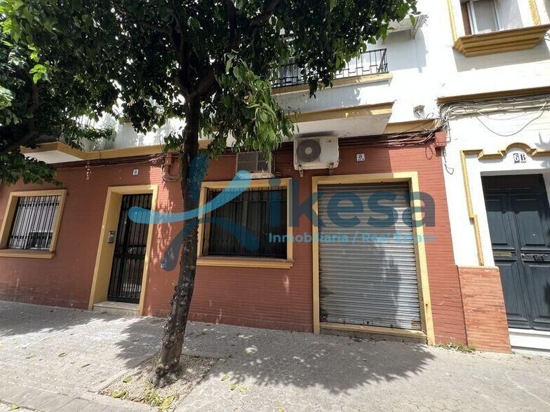 Retail in SEVILLA for sale - Building Photo - Image 2 of 20