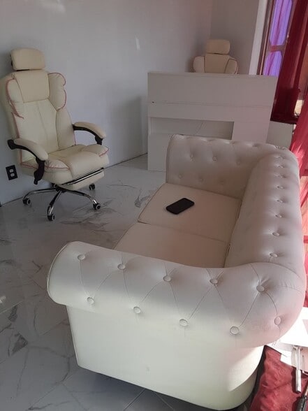 3429 S Washington St, Marion, IN for sale - Lobby - Image 2 of 9