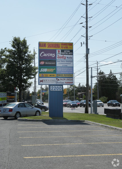 2200 Montreal Rd, Ottawa, ON for lease - Building Photo - Image 2 of 5