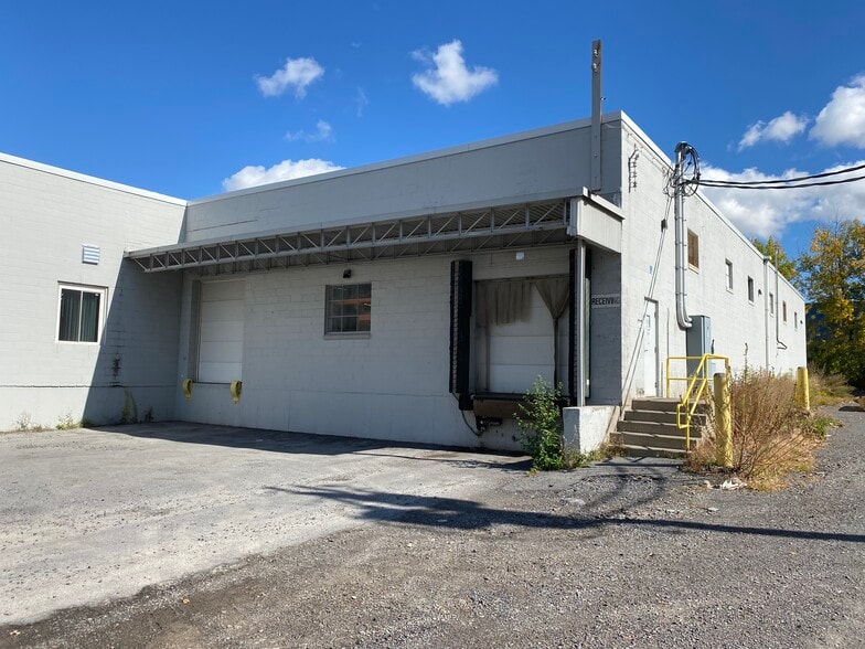 127 Falso Dr, Mattydale, NY for sale - Building Photo - Image 3 of 12