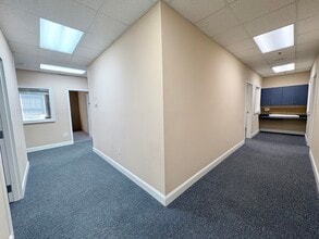 470 S Houston Lake Rd, Warner Robins, GA for lease Interior Photo- Image 2 of 6
