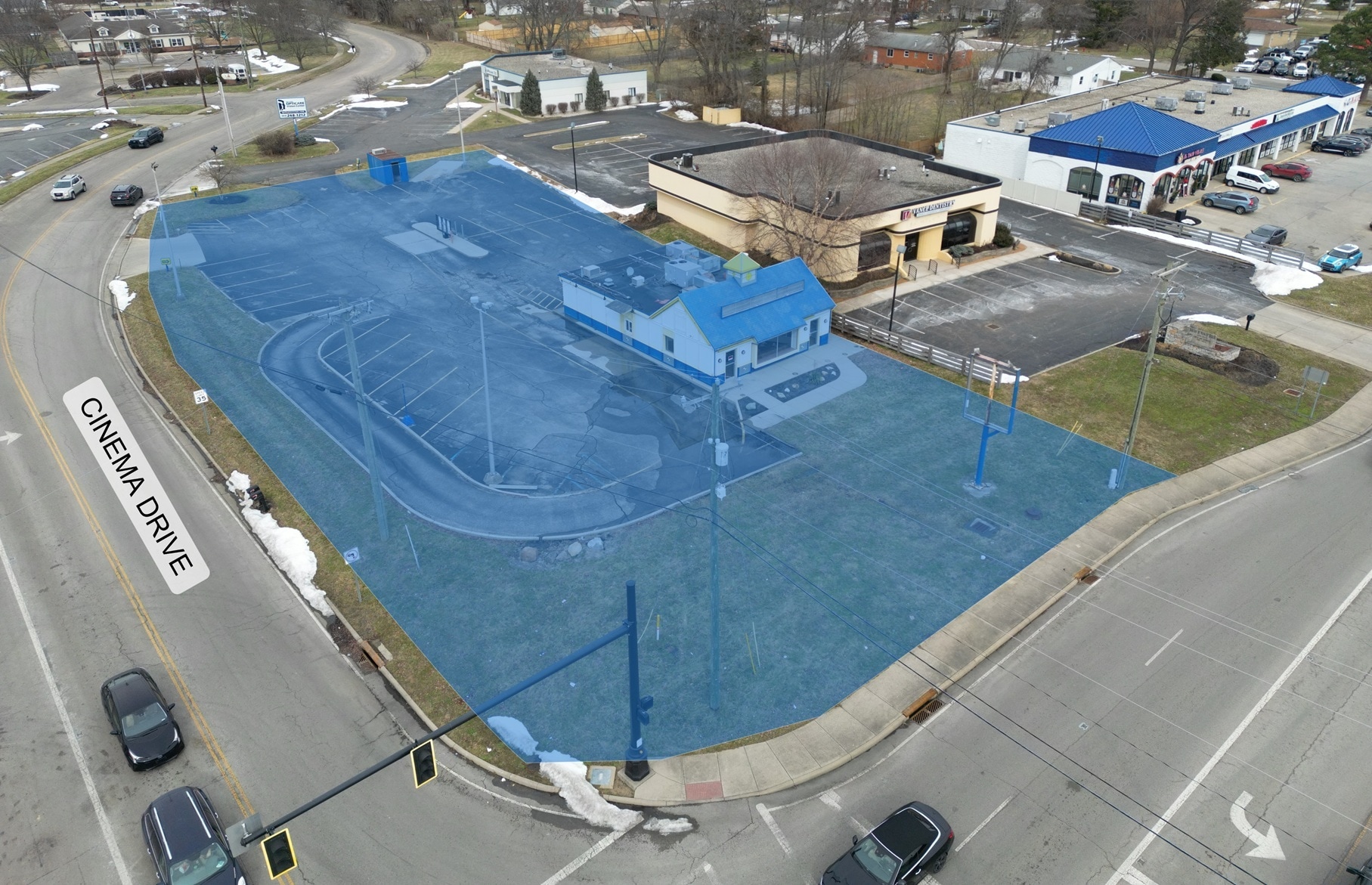 910 Business 28, Milford, OH à louer Photo principale- Image 1 de 14