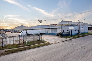 Plus de détails pour 1120 Lockwood Dr, Houston, TX - Industriel à louer