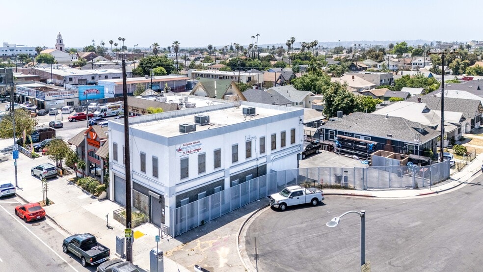 2207 S Vermont Ave, Los Angeles, CA for sale - Building Photo - Image 1 of 18
