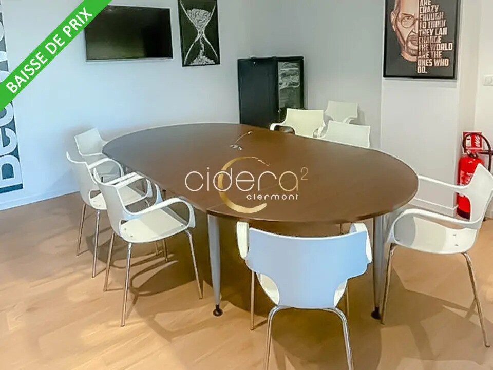 Office in COURNON-D'AUVERGNE for lease Interior Photo- Image 1 of 6