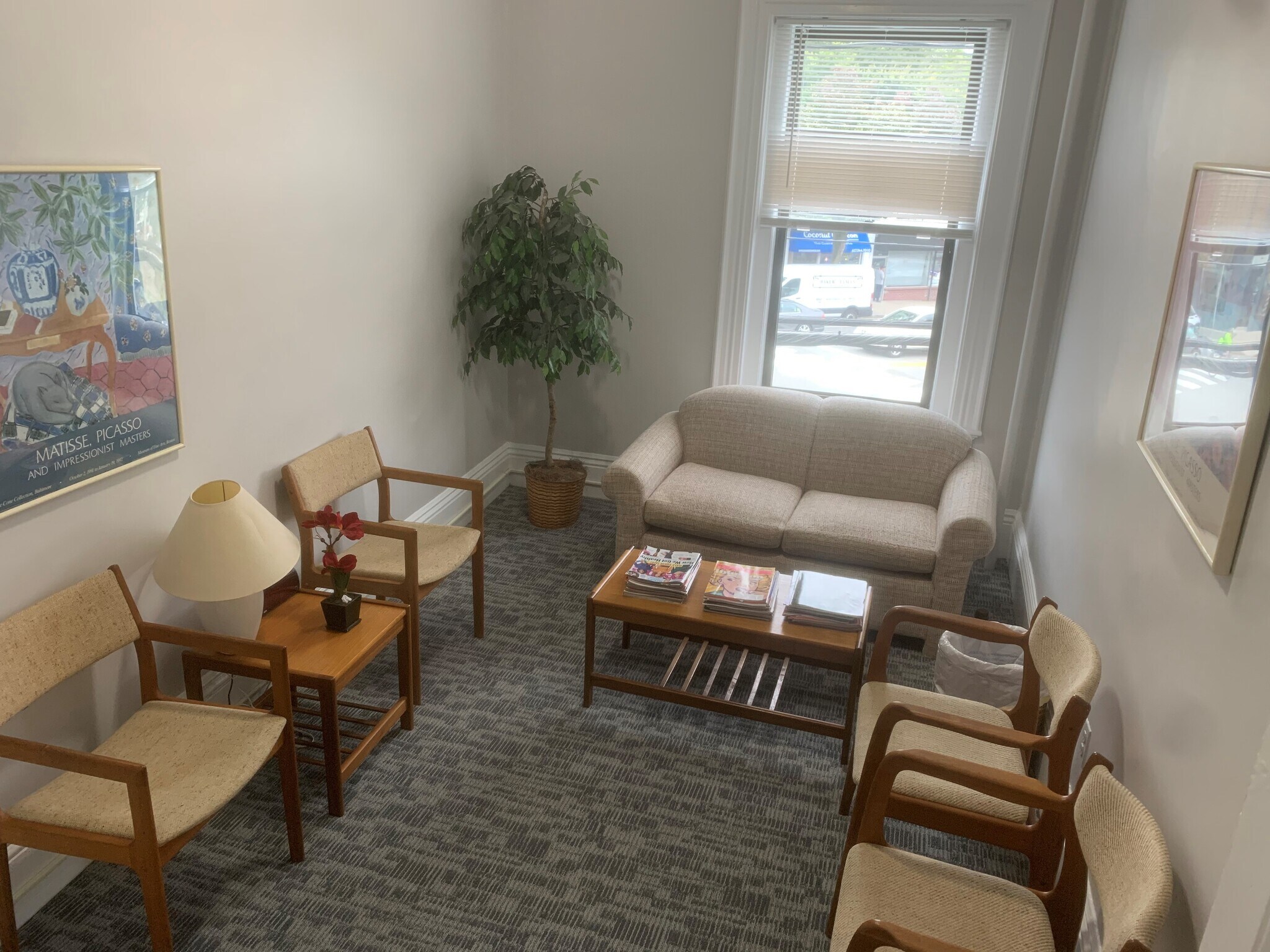 47-61 Langley Rd, Newton, MA à louer Photo intérieure- Image 1 de 5