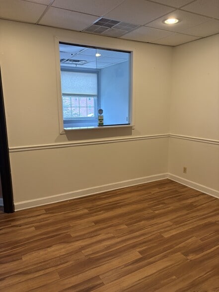 10 N Gaston Ave, Somerville, NJ for sale - Building Photo - Image 2 of 8