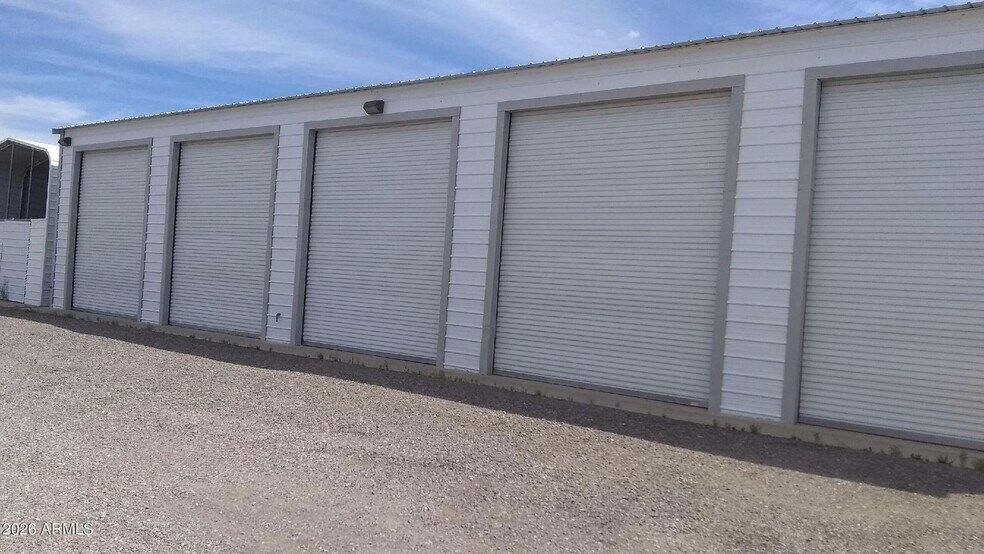 250 Kuehn St, Quartzsite, AZ for sale - Building Photo - Image 2 of 3
