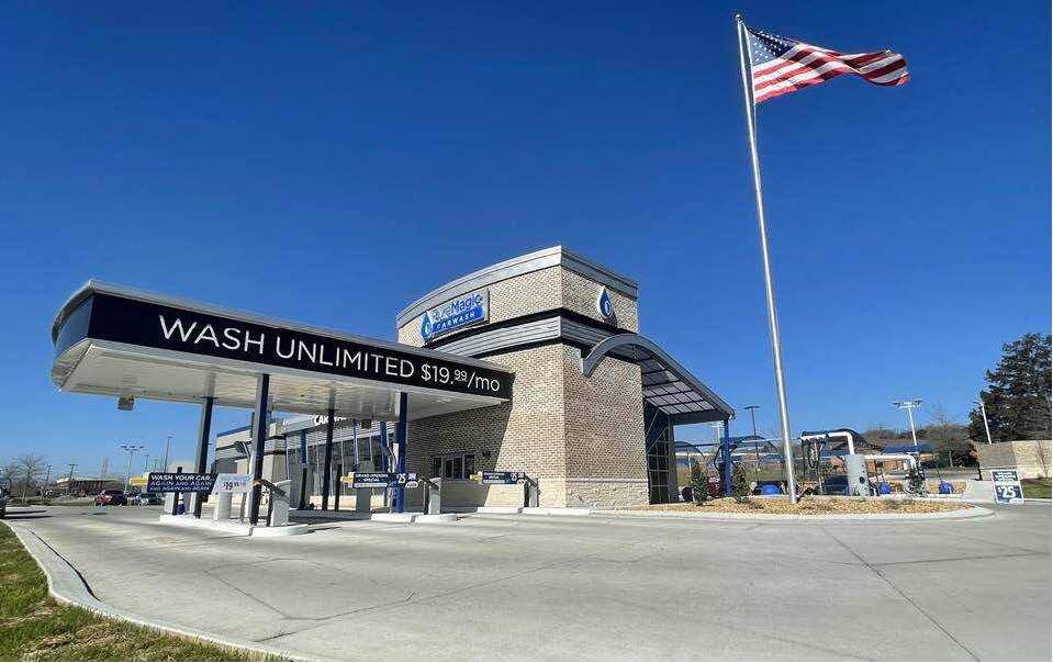 1811 US-1, Vero Beach, FL for sale Primary Photo- Image 1 of 3