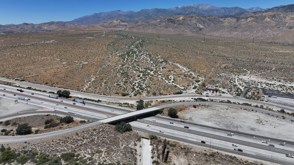 Seminole Drive, Cabazon, CA à vendre - Photo du bâtiment - Image 3 de 5