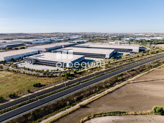 Plus de détails pour Calle Gregorio Marañón 4, 4, Getafe - Industriel à louer
