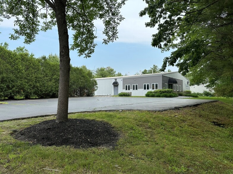 100 Riverside Industrial Pky, Portland, ME for lease - Building Photo - Image 1 of 1