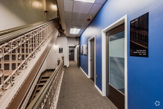 351-355 5th Ave, Pittsburgh, PA for lease Interior Photo- Image 1 of 2